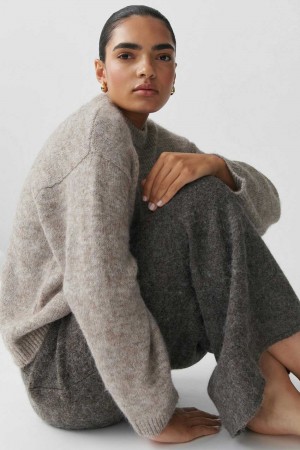 Women Gina Tricot Boxy Knitted Sweaters Beige | 18OMPEDIL