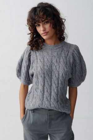 Women Gina Tricot Knitted Cable Sweaters Grey | 08RTOCBXU