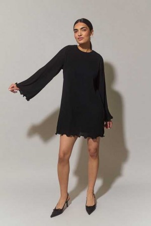 Women Gina Tricot Pleated Wave Edge Mini Dress Black | 74JLGCEIY
