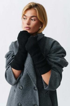 Women Gina Tricot Rib Mittens Black | 16TVBEDJC