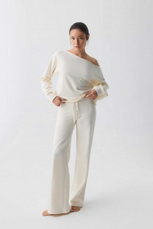 Women Gina Tricot Slim Low Waist Sweatpants Beige | 87WSYQJNO