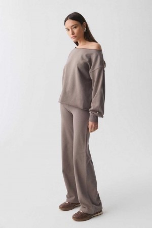 Women Gina Tricot Slim Low Waist Sweatpants Beige | 64UDOJHMA