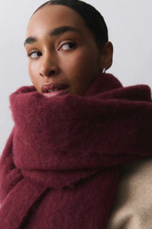 Women Gina Tricot Soft Chunky Scarf Red | 02HTLQJWS