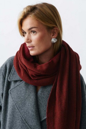 Women Gina Tricot Soft Knitted Scarf Red | 56NGPKSCH