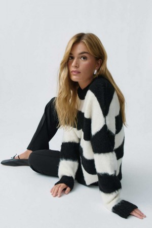 Women Gina Tricot Stripe Knit Sweaters Black | 78JCZRBUF
