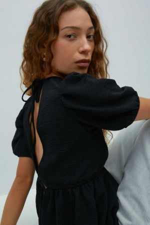 Women Gina Tricot Tie Back Top Black | 52OYLUBIE